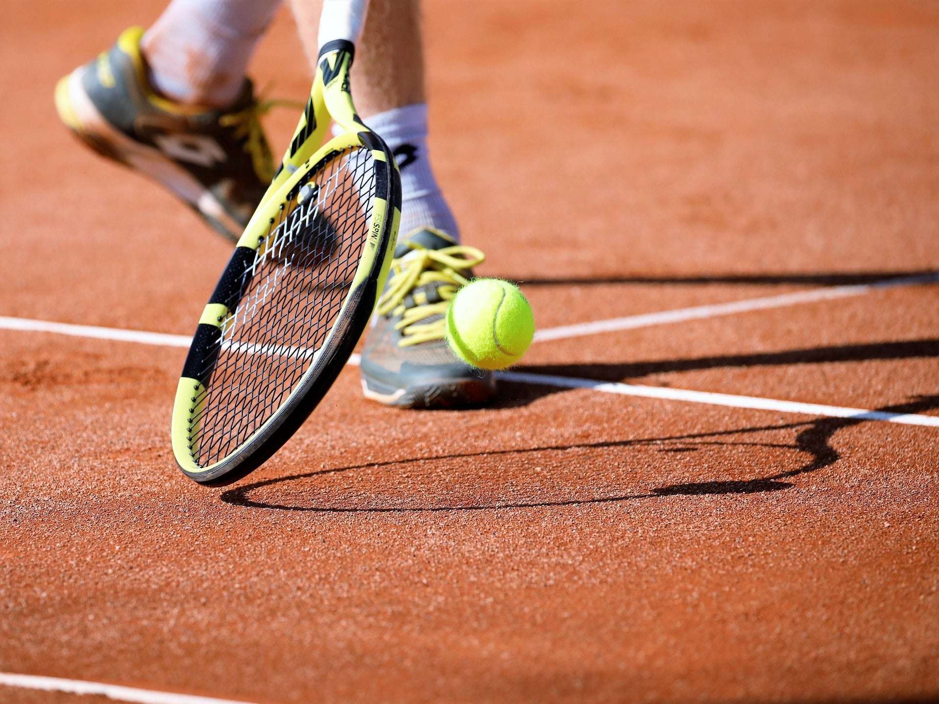 Tennis & Racket Sports
