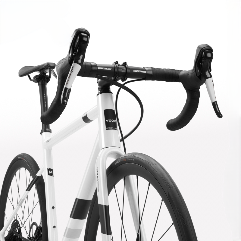 VOOK ONE Lightweight Road Bike T700 Carbon Fiber Fork | 13-Speed