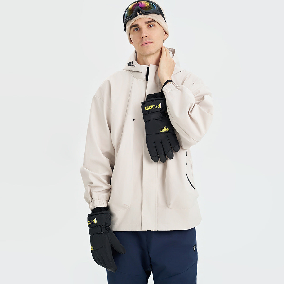 Winter Gloves | Skiing + Snowboarding + Recreation