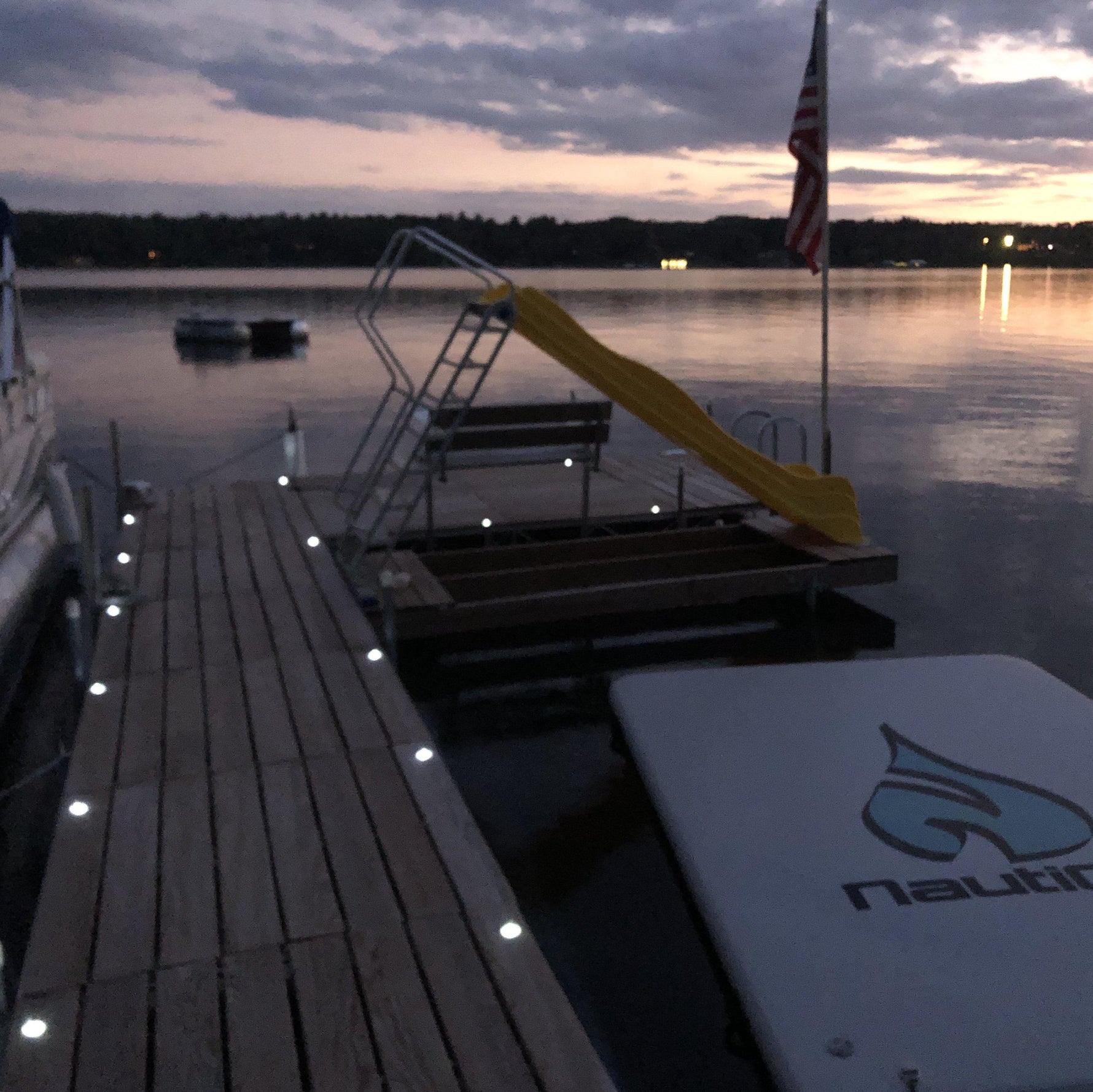 LED Dock & Deck Pods | Solar Powered Light Dots