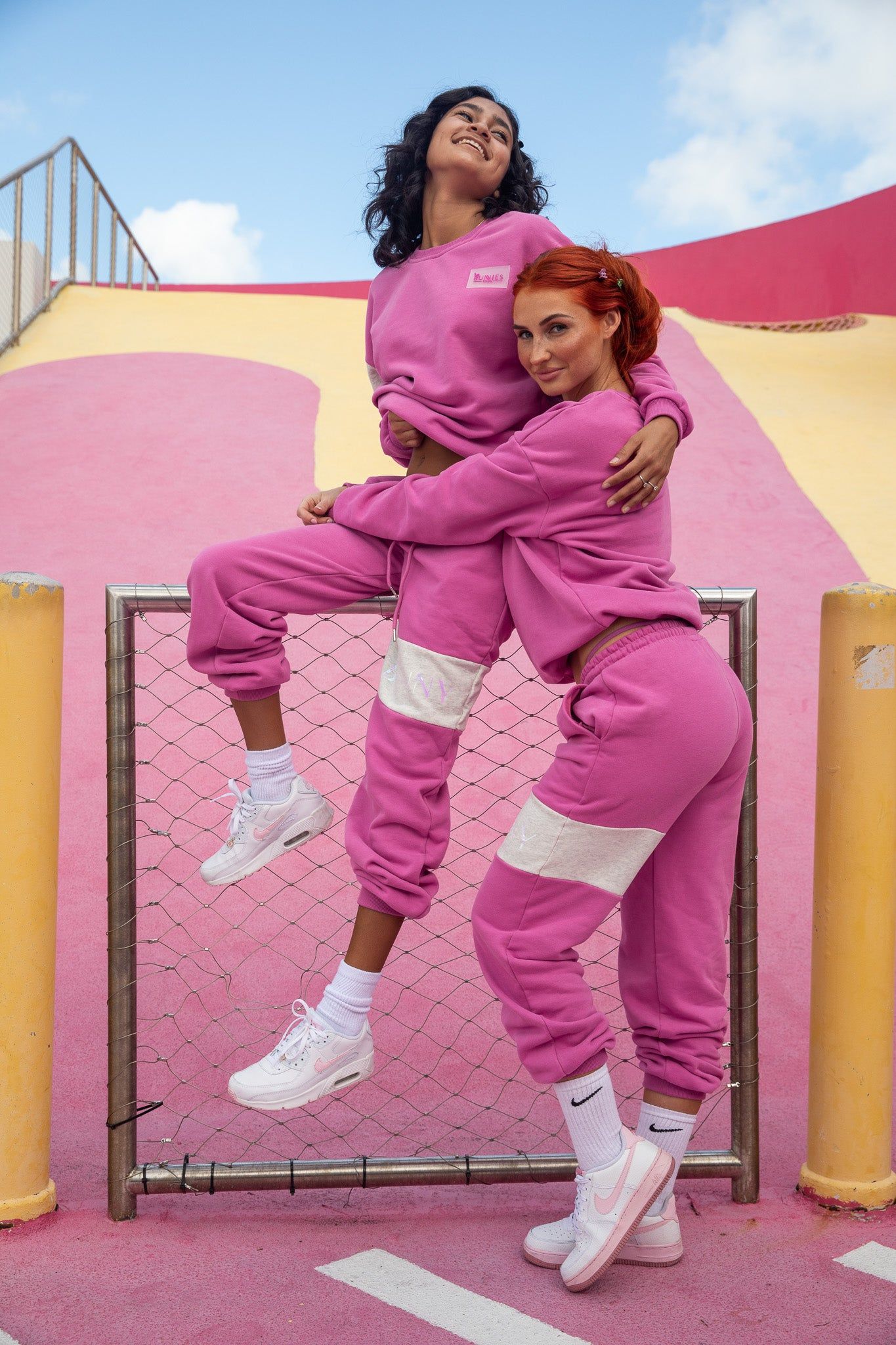 Sweatpants in Fuchsia