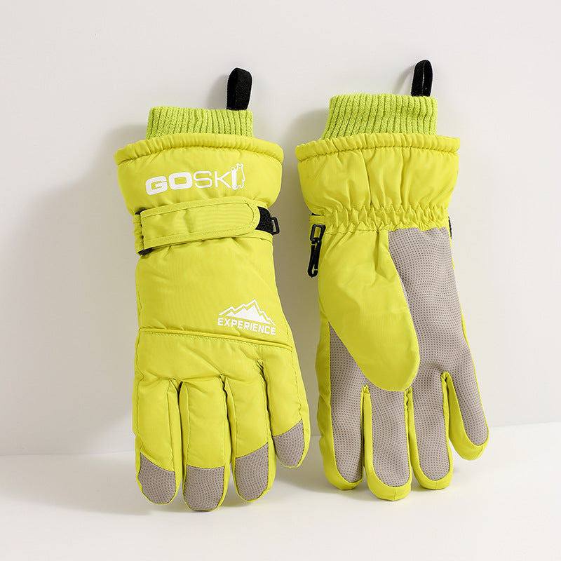 Winter Gloves | Skiing + Snowboarding + Recreation