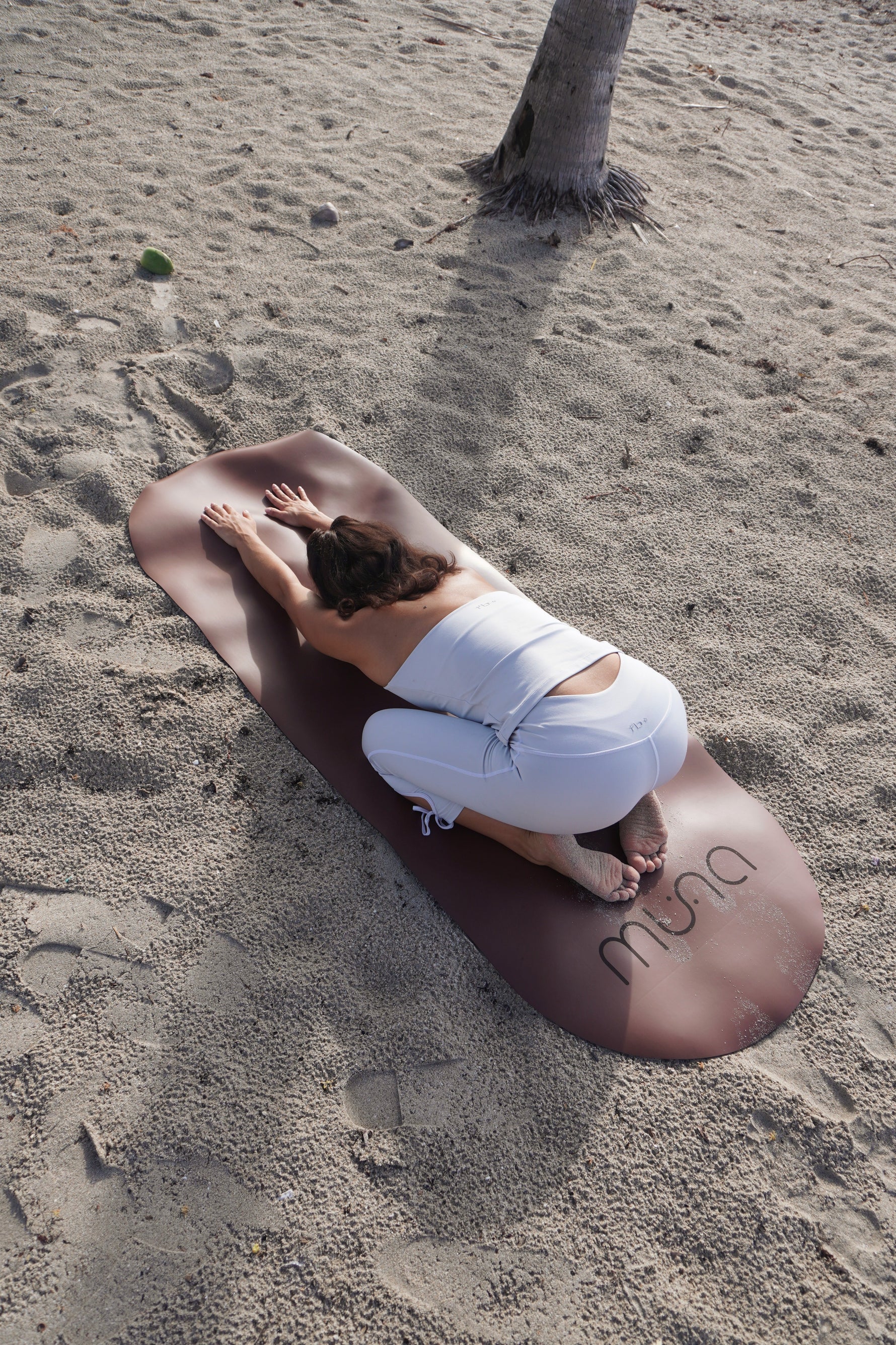 MUNA Oval Yoga Mat