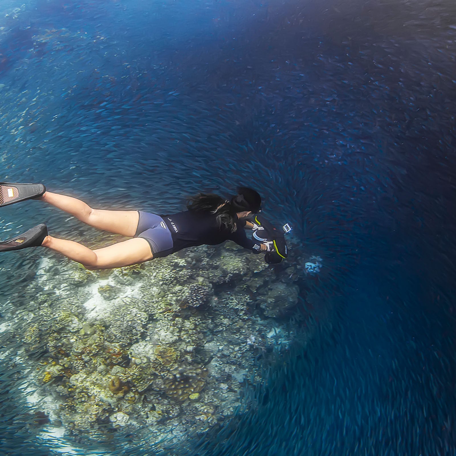 Navbow Dual-Motor Underwater Scooter