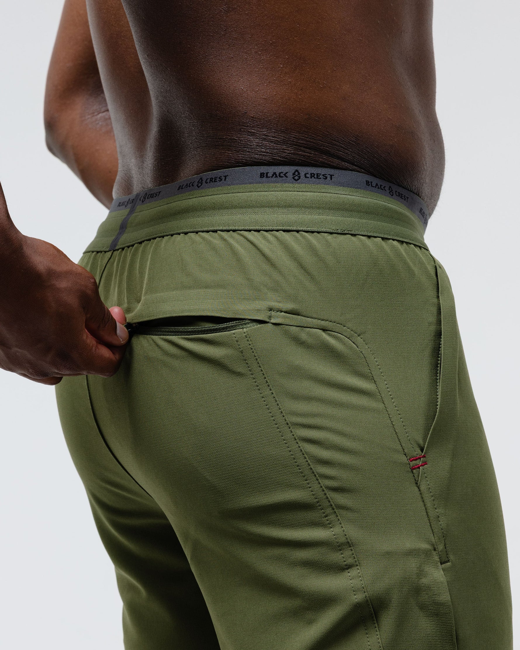 Interval Jogger | Olive Green