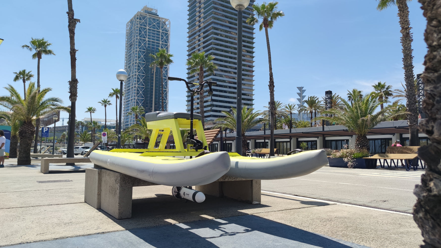 LUX E-SCOOTER | JET-SKI (MADE IN EU)