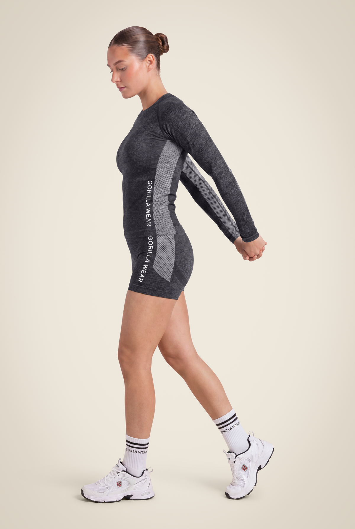 Selah Seamless Shorts | Black