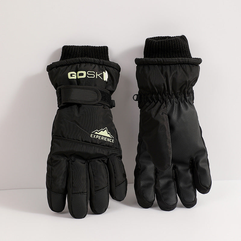 Winter Gloves | Skiing + Snowboarding + Recreation