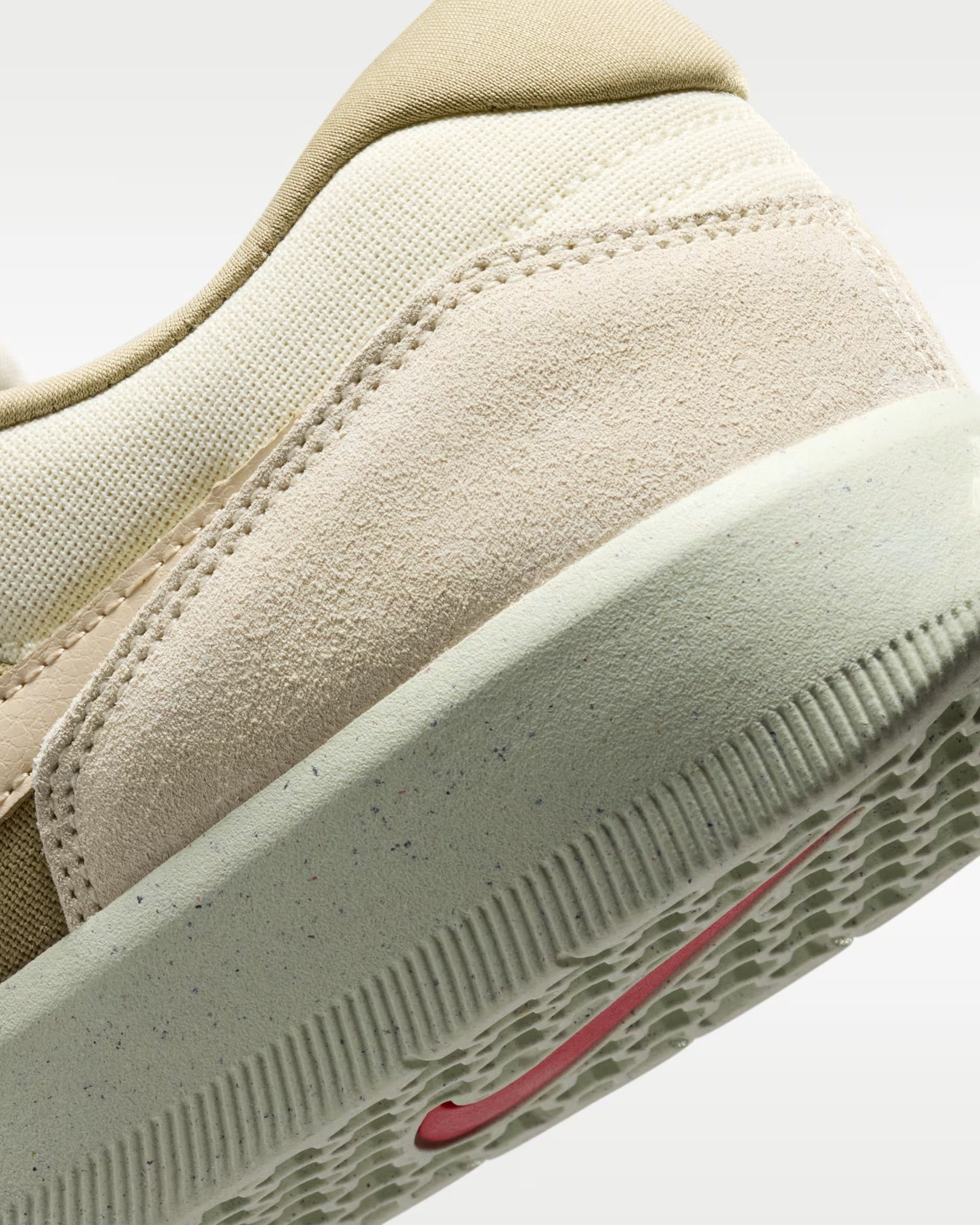 Nike SB Force 58 | Coconut Milk