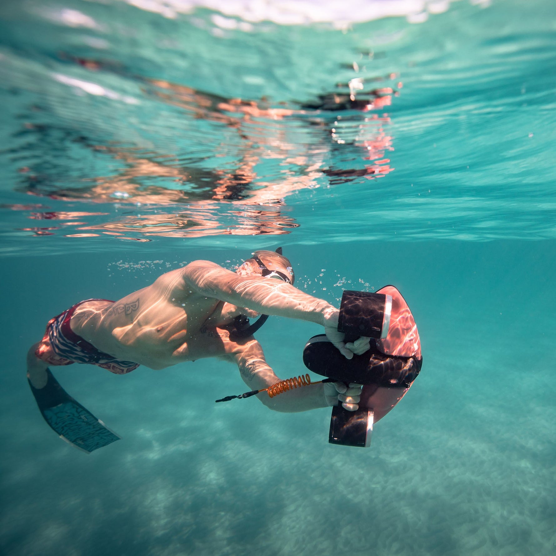 Navbow Dual-Motor Underwater Scooter
