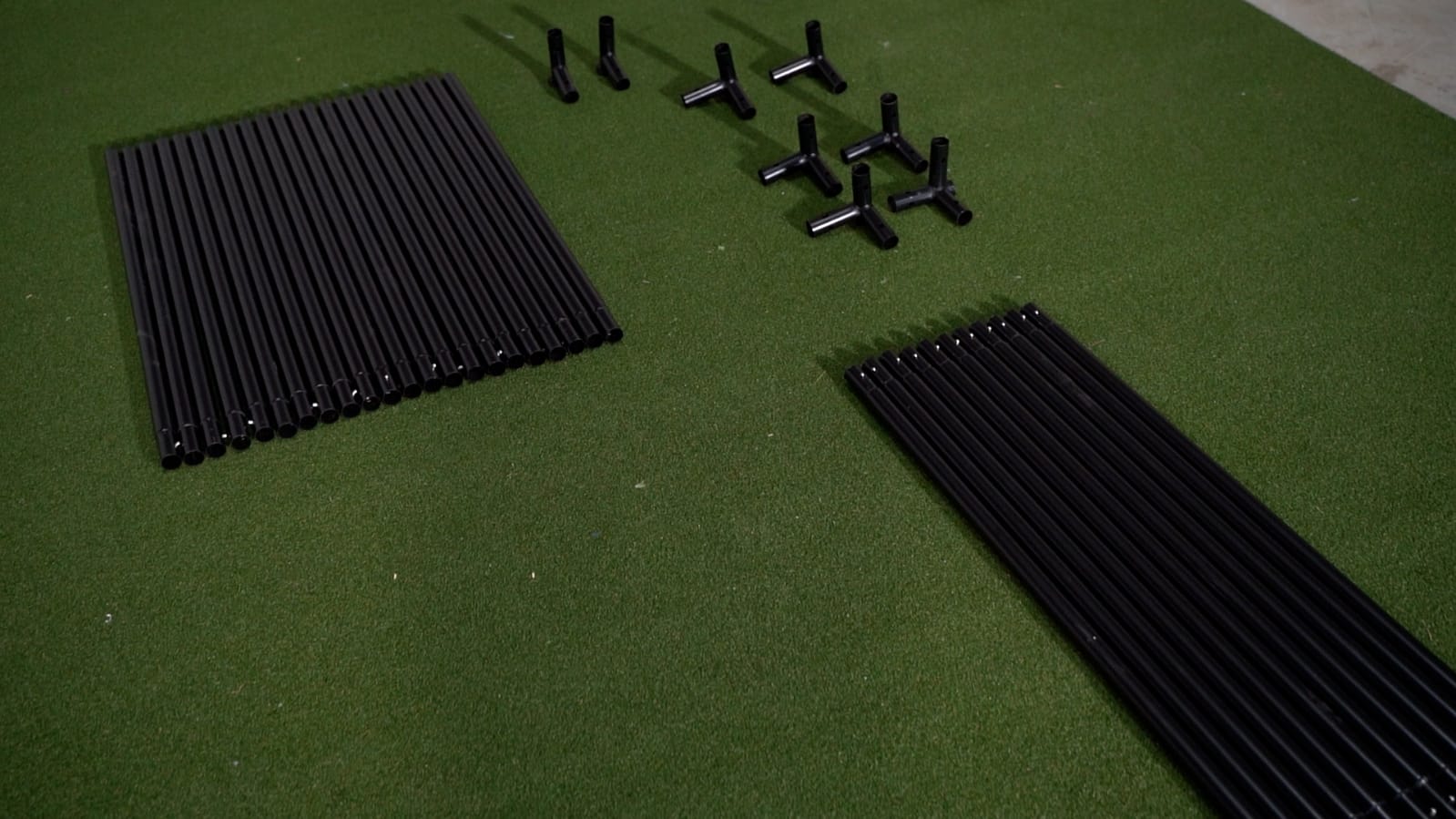 SimBox Golf Simulator Enclosure Pro + Impact Screen & Frame with Side Barriers
