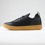 Skiff2 Black+Gum
