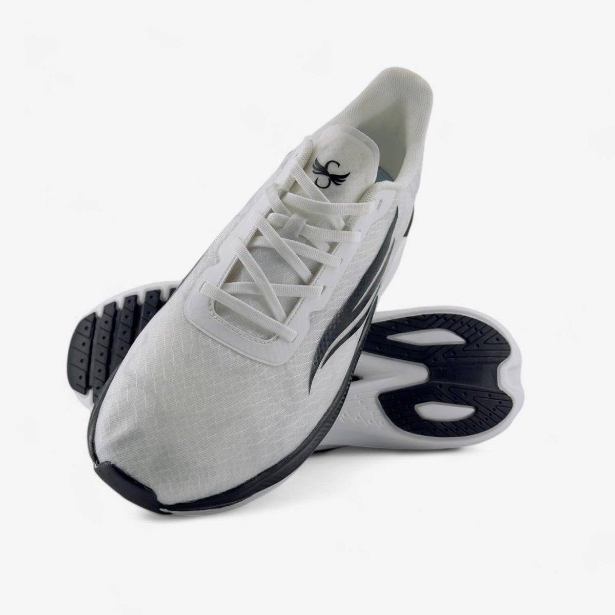 CELER Men Runners | White