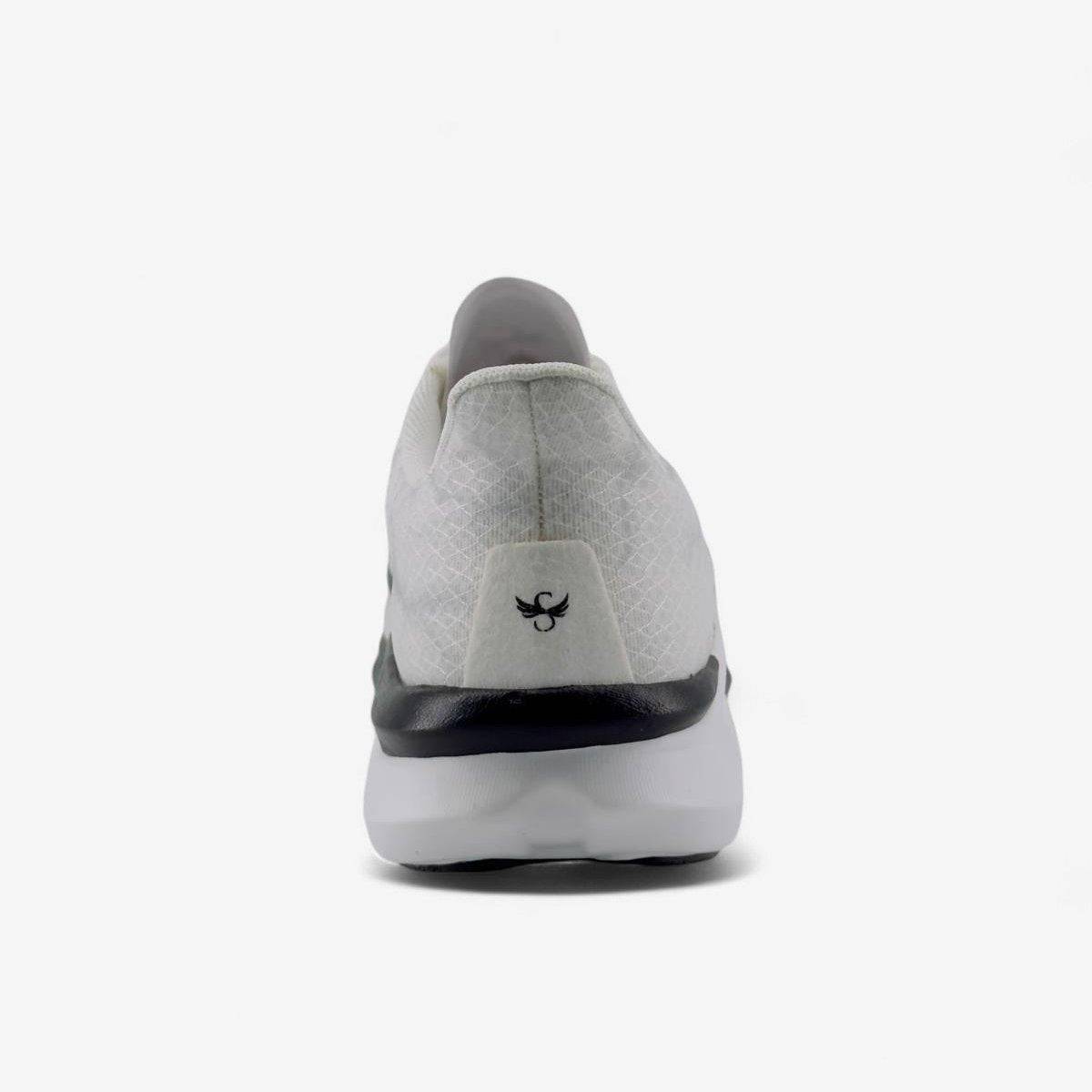 CELER Men Runners | White