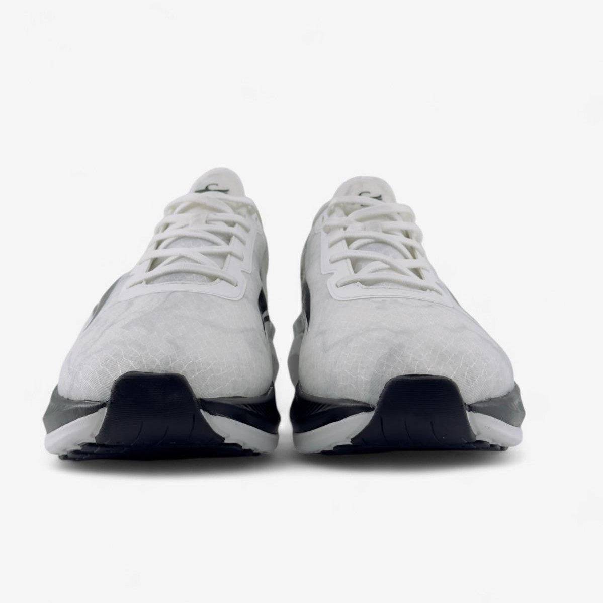 CELER Men Runners | White