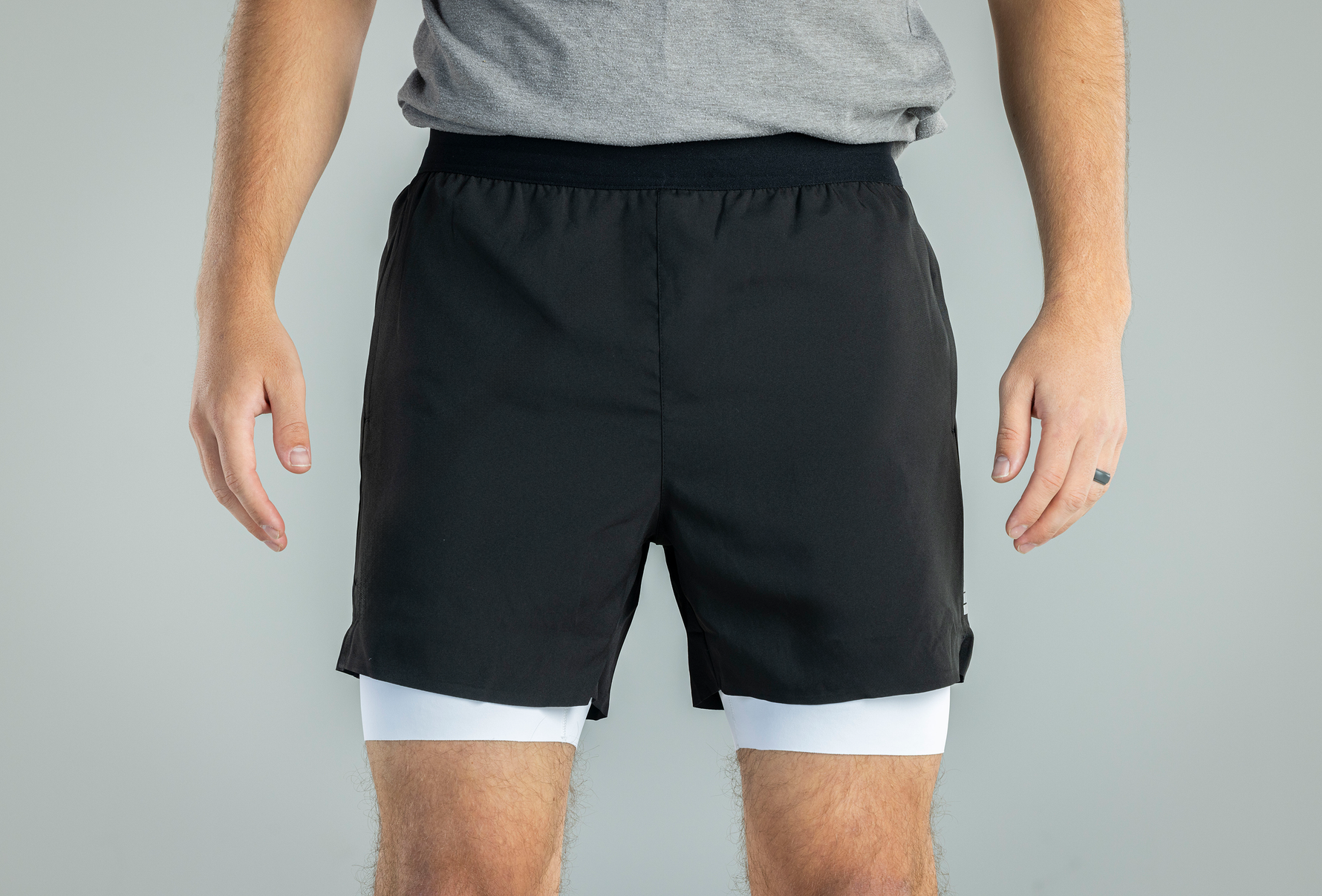 Men's V1 Athletic Shorts | Black