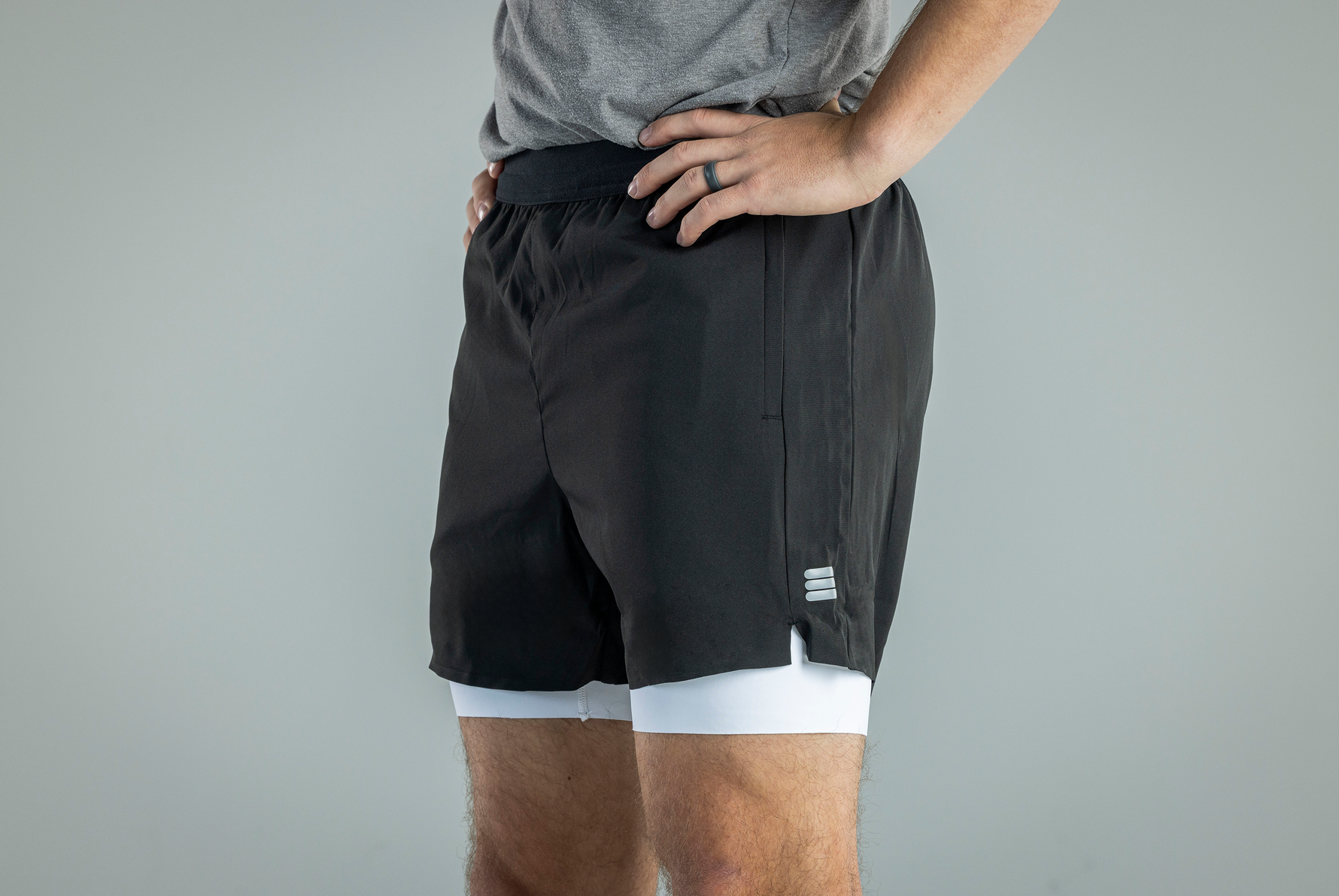 Men's V1 Athletic Shorts | Black