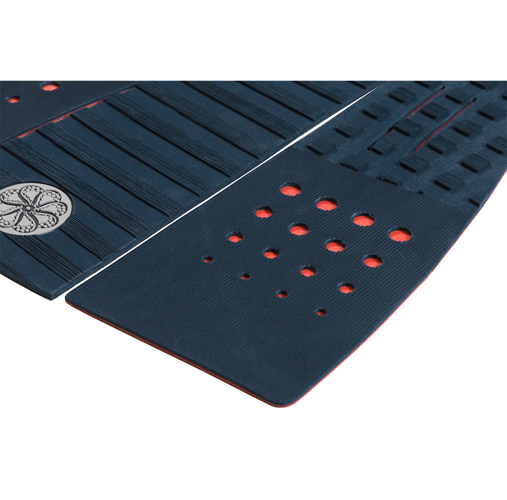Dion Agius IV Signature Traction Pad | Midnight/Koi