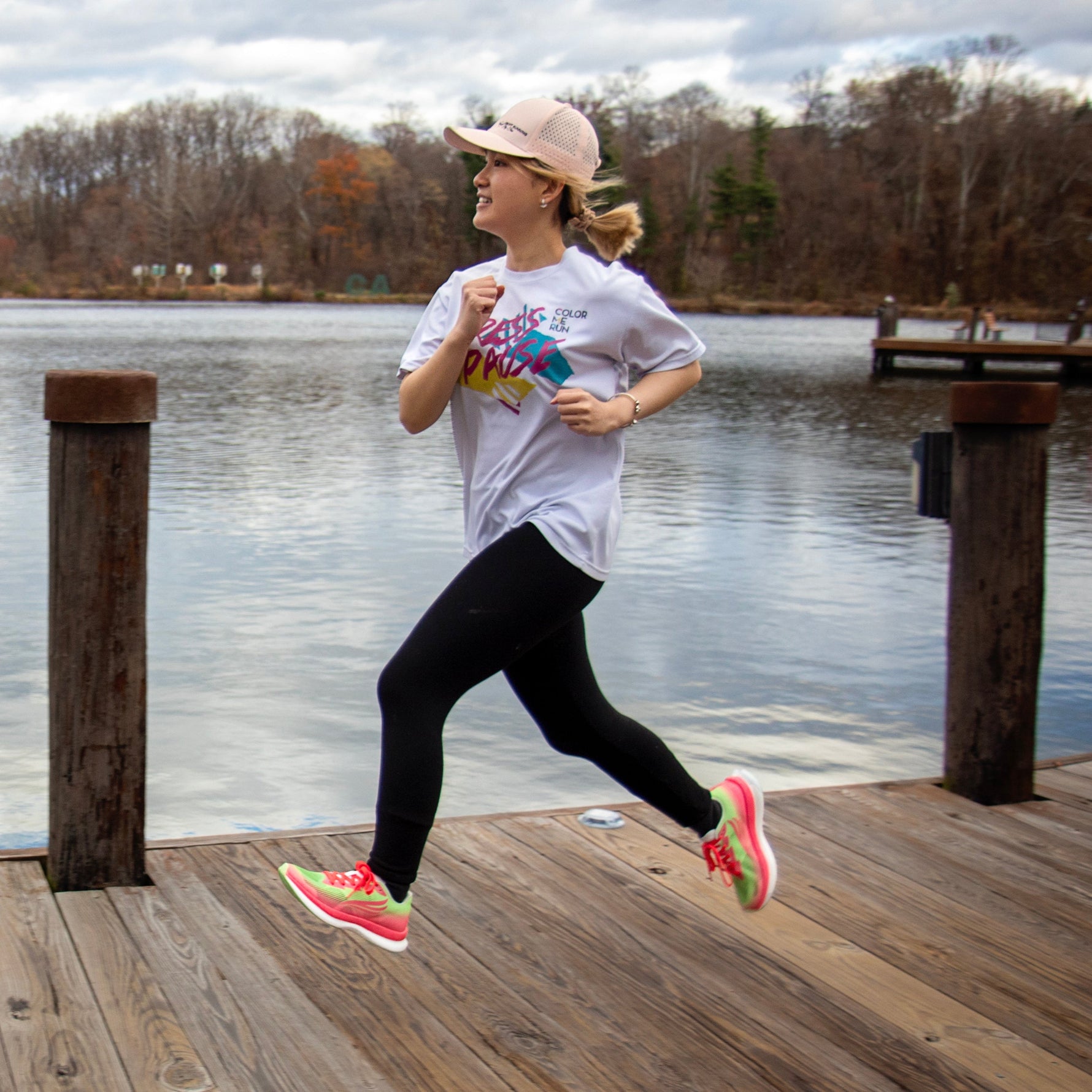 EQUUS Women Runners | Pink