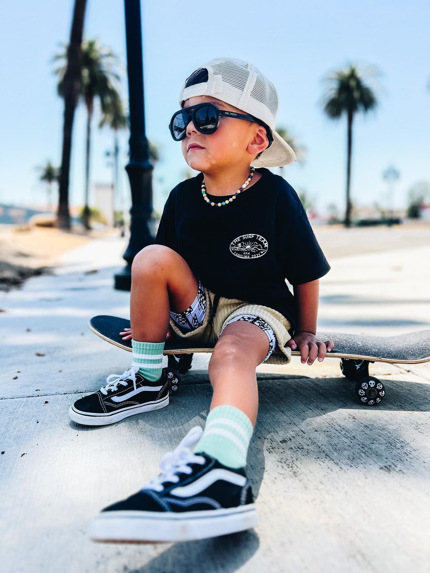 THE SURF TEAM TEE | BLACK
