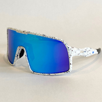 Flying Dog Snowstorm with Blue-Mirror Revo Lens