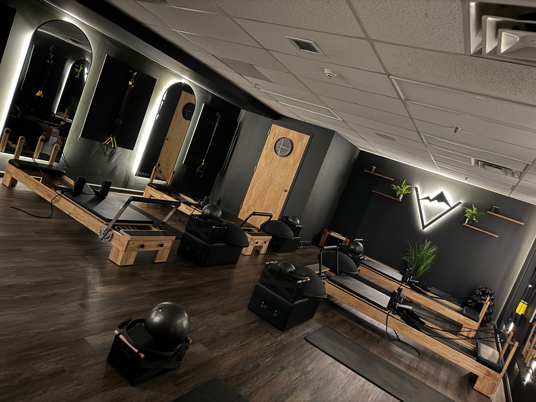 Nano Pro Lite Pilates Reformer | RE002