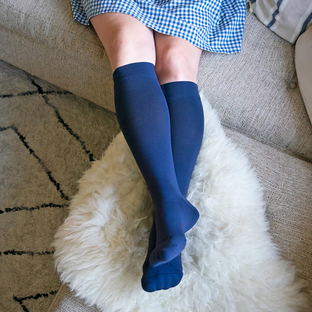 Knee-High Compression Socks | Solid Navy