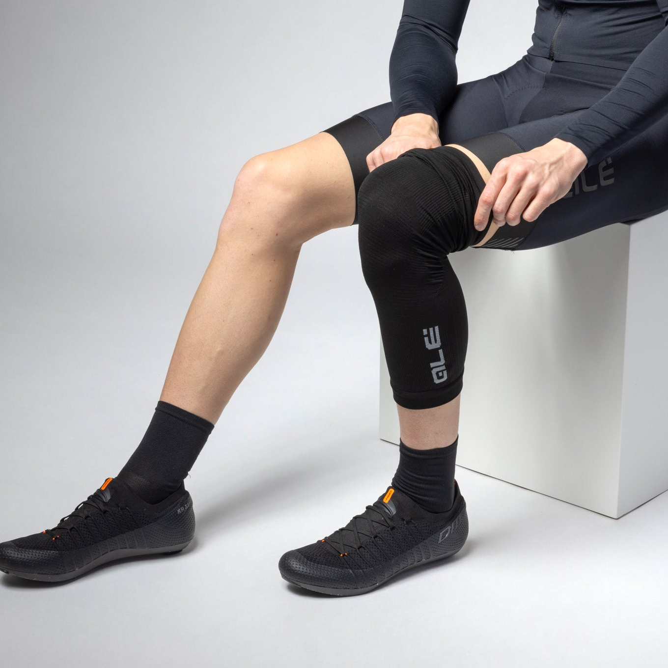 Seamless Knee Warmer