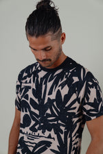 OLEU SUNSPORT™ UV TEE SHIRT | CARVINGS SANDSTONE