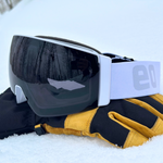 MACH SCHNELL MAG Light-Adaptive Goggles | Photochromic