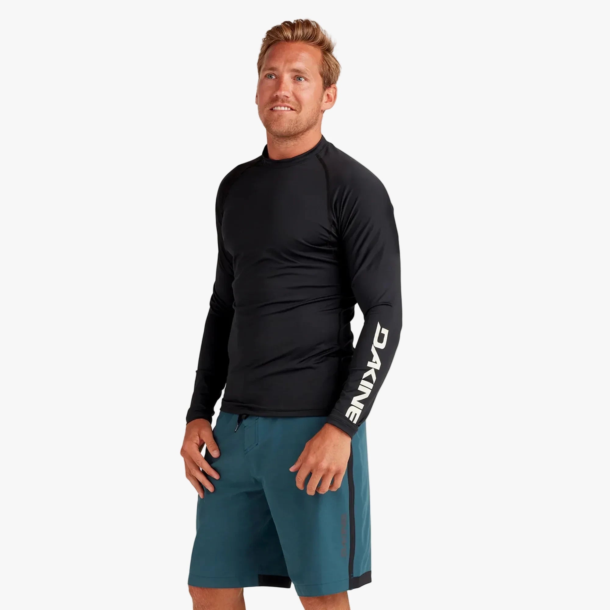 Daki HD Snug Fit LS Rashguard Crew | Black