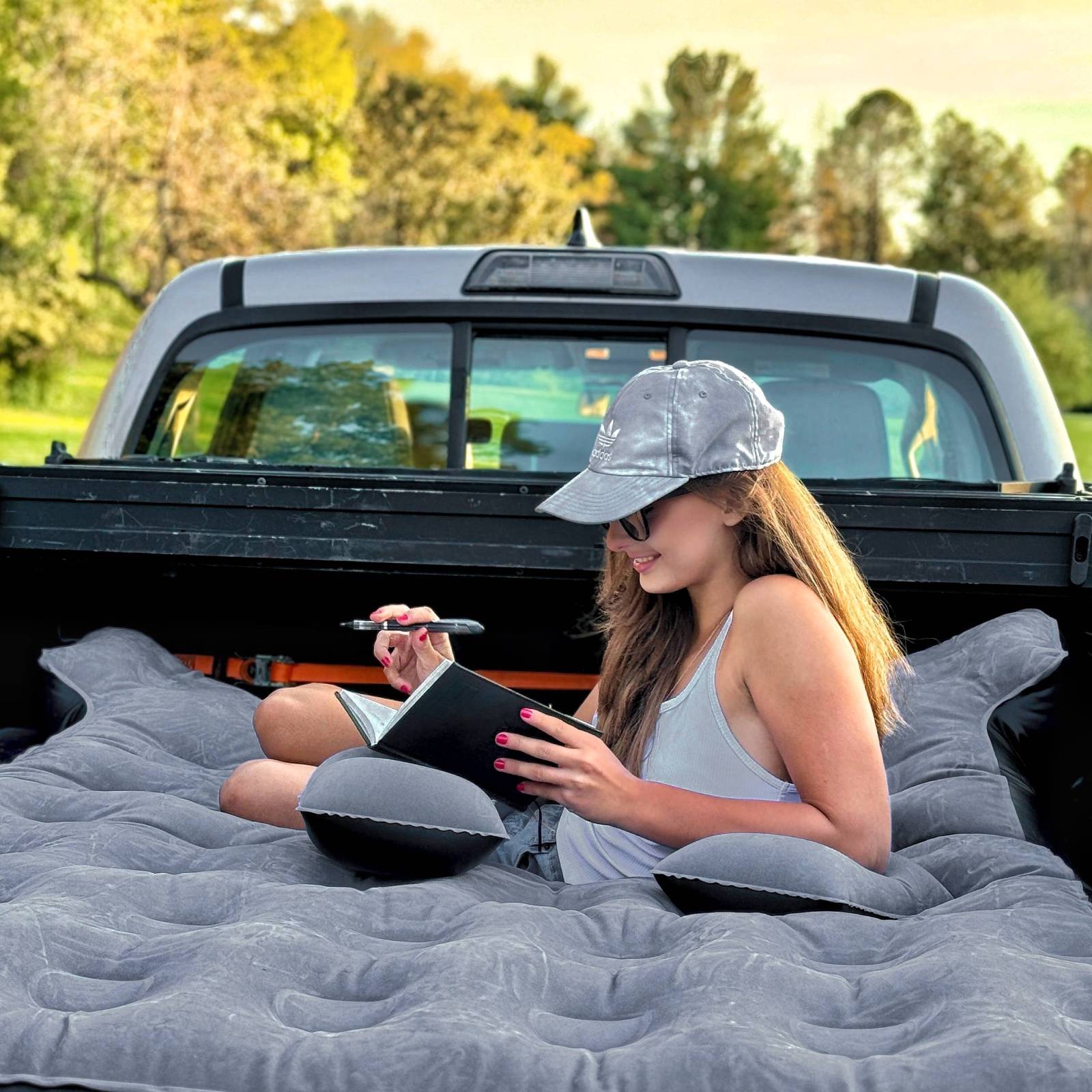 DikaSun 5.5-5.8ft Full Size Auto Inflate Truck Bed Air Mattress