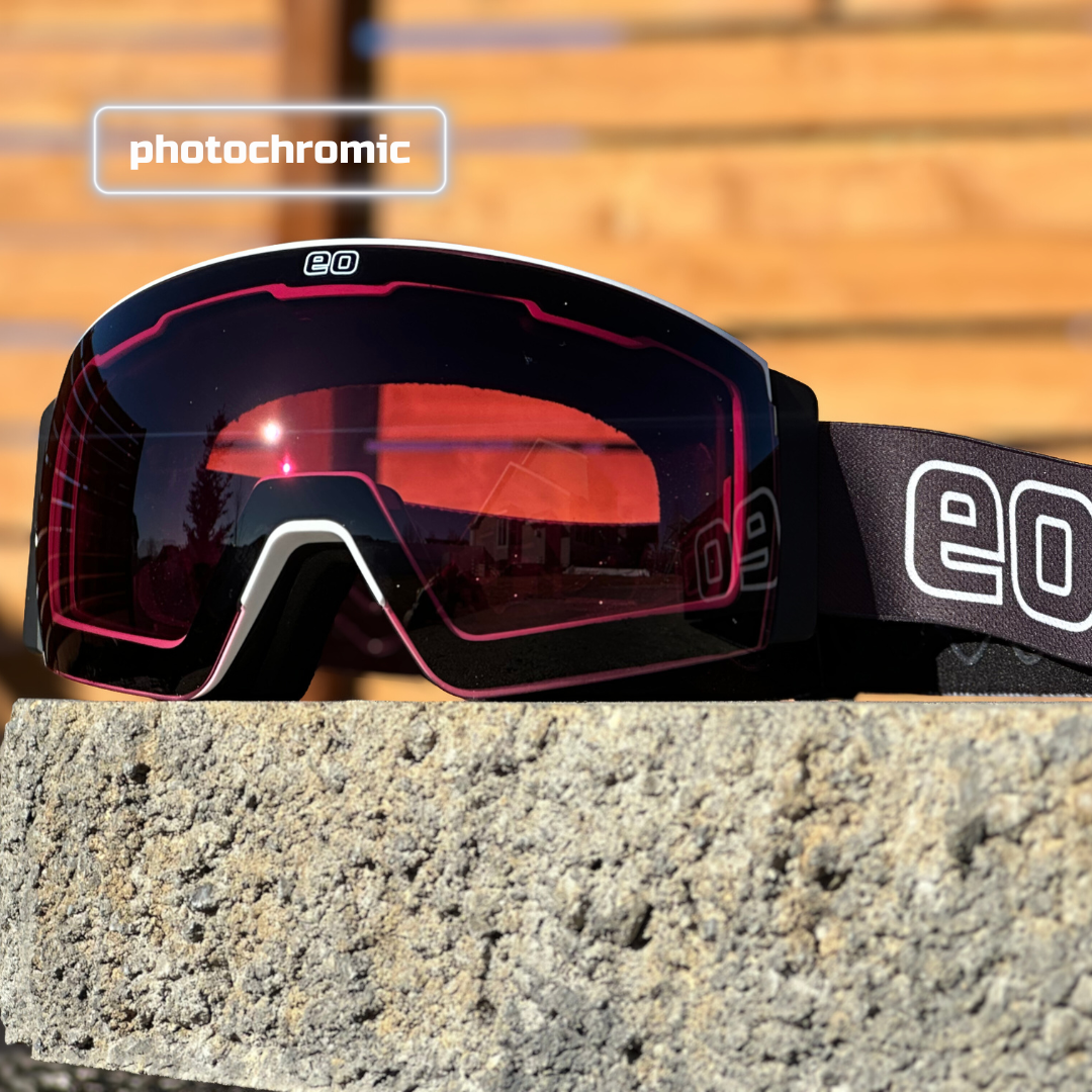 MACH SCHNELL MAG Light-Adaptive Goggles | Photochromic