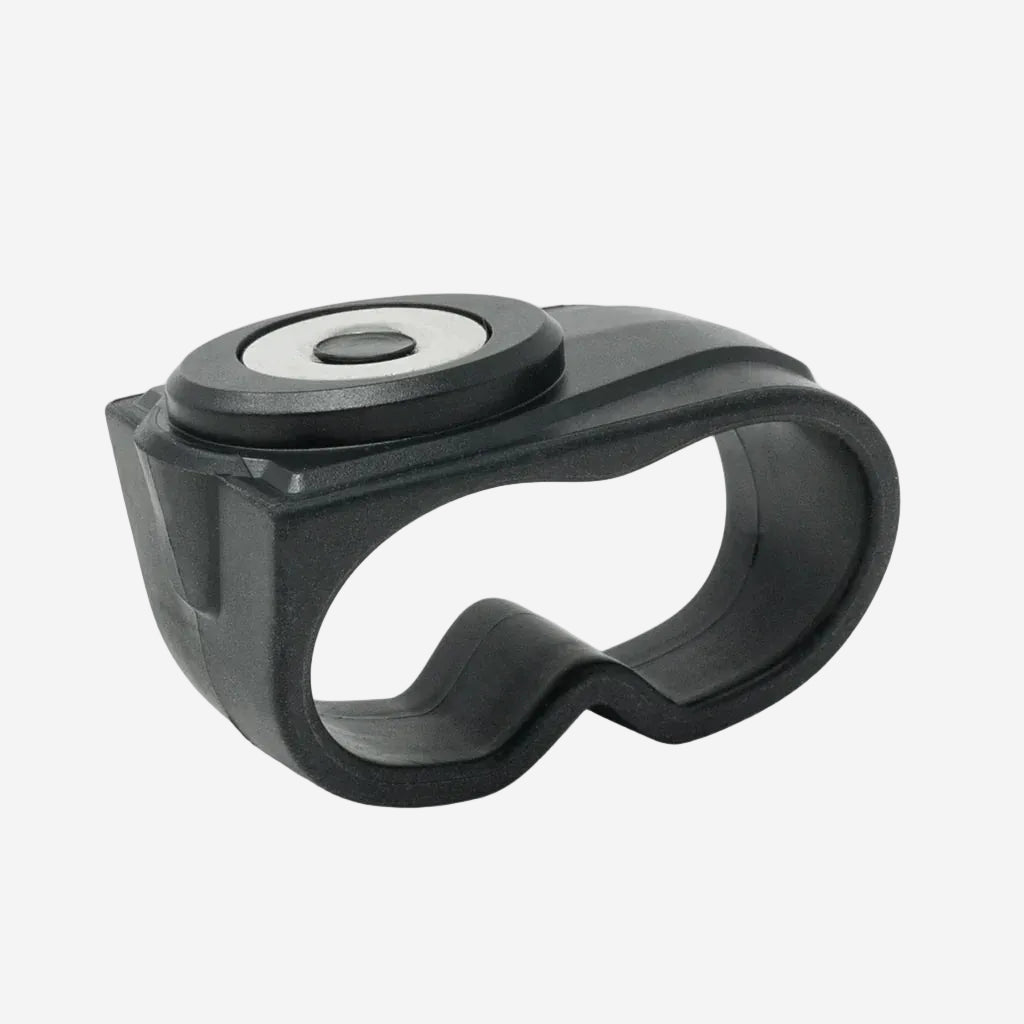 Fox 40 Classic CMG Fingergrip Magnetic Whistle