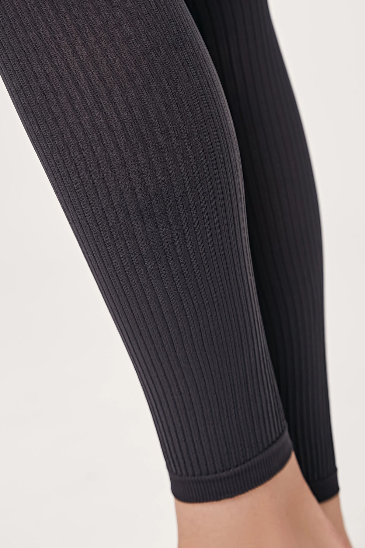 Conte Casual Fantasy Leggings 100 Den | Matte Finish