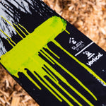 Slash by GiGi  Vertical Snowboard | ApARTment