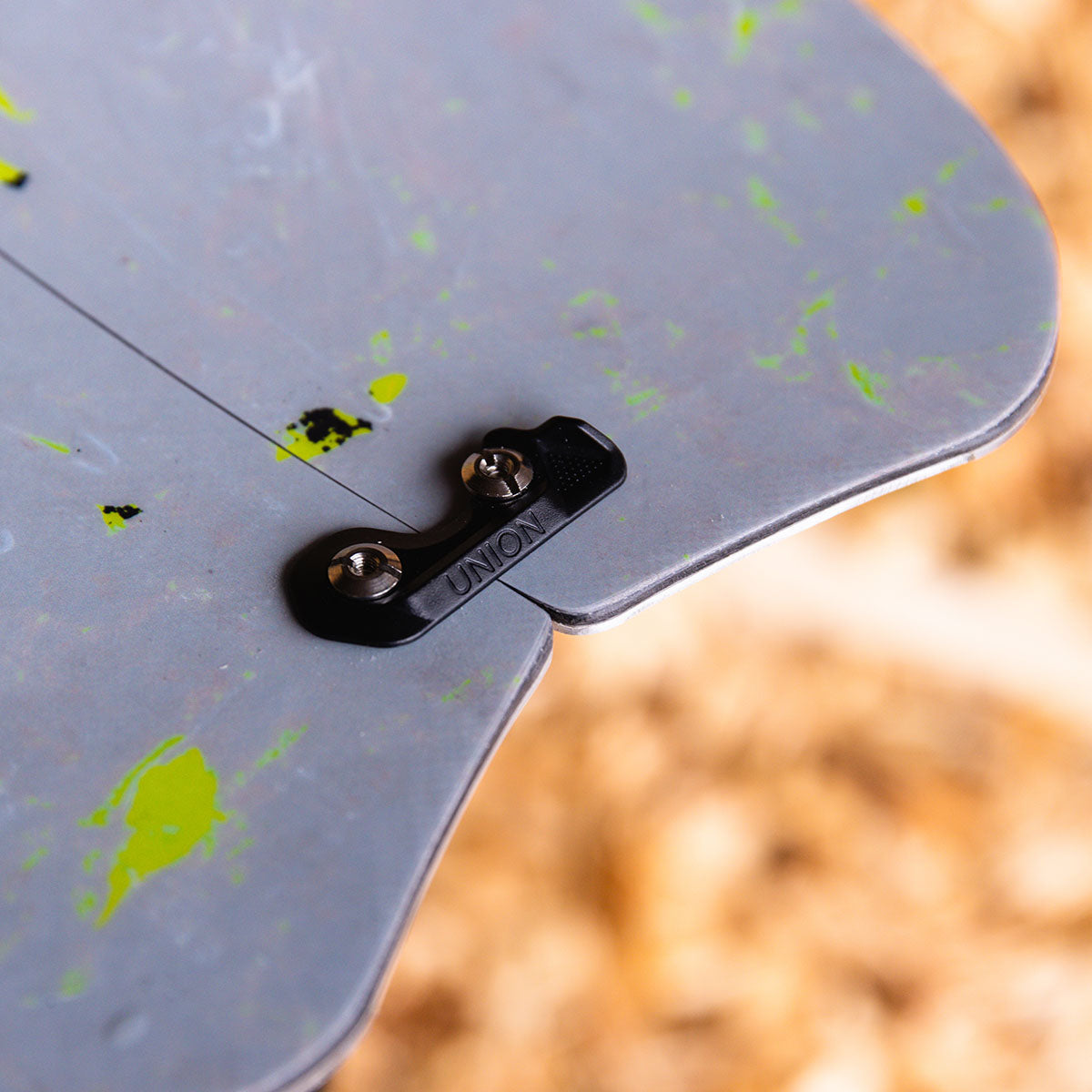 Slash by GiGi Vertical Split Snowboard | ApARTment