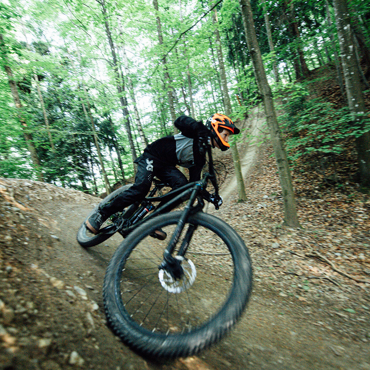TSG Youth Elbow
