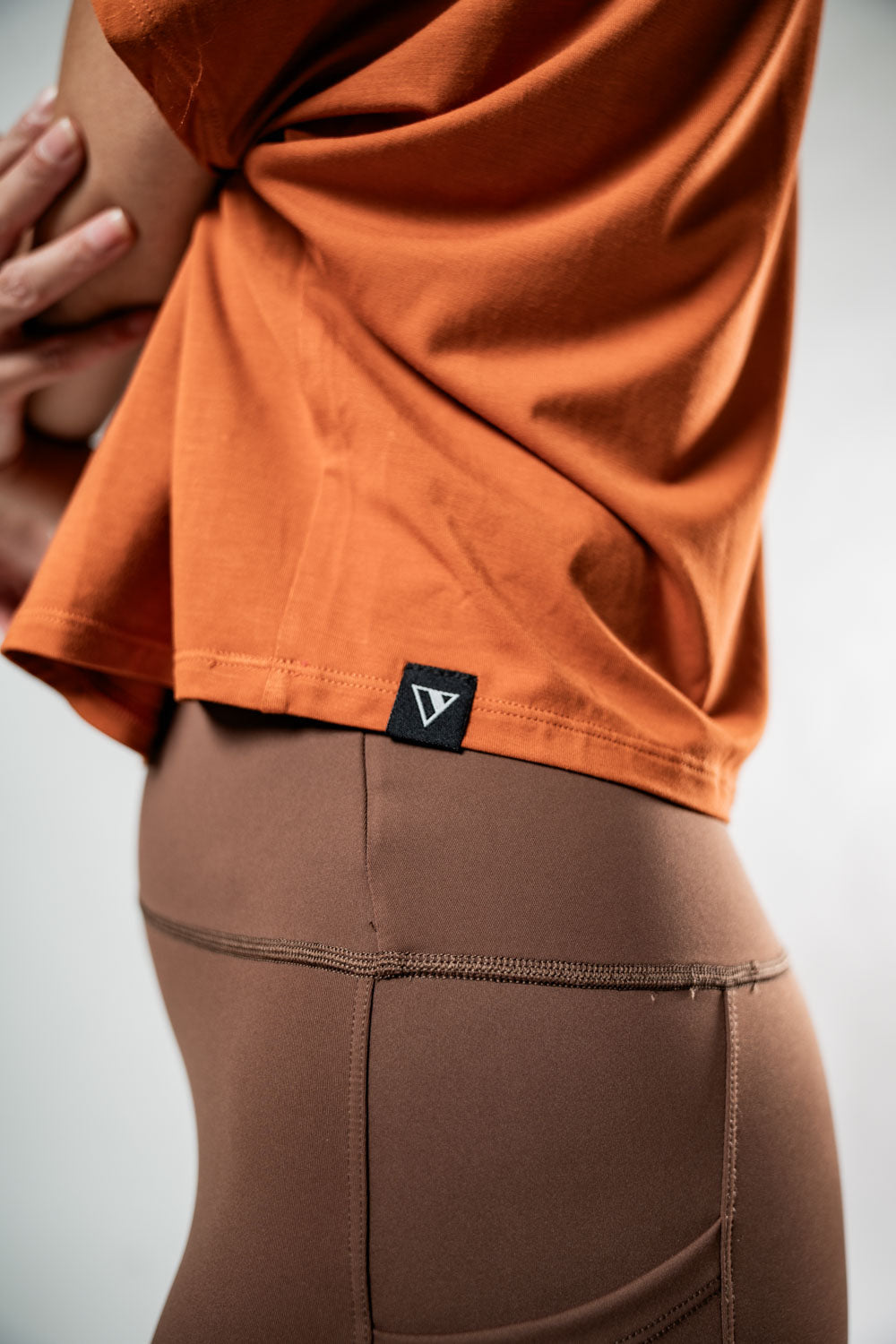Women's Terra Recovery Drift Crop (Sunfire Clay)