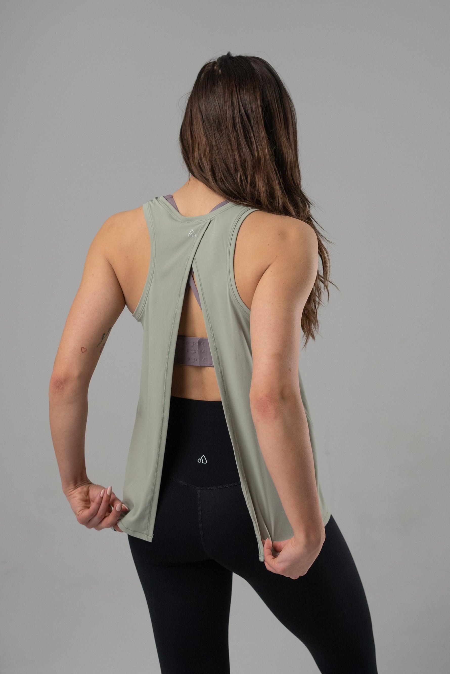 SERENE SOFT Fiercefully Tank