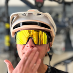Uno Mas Photochromic+ Sunglasses