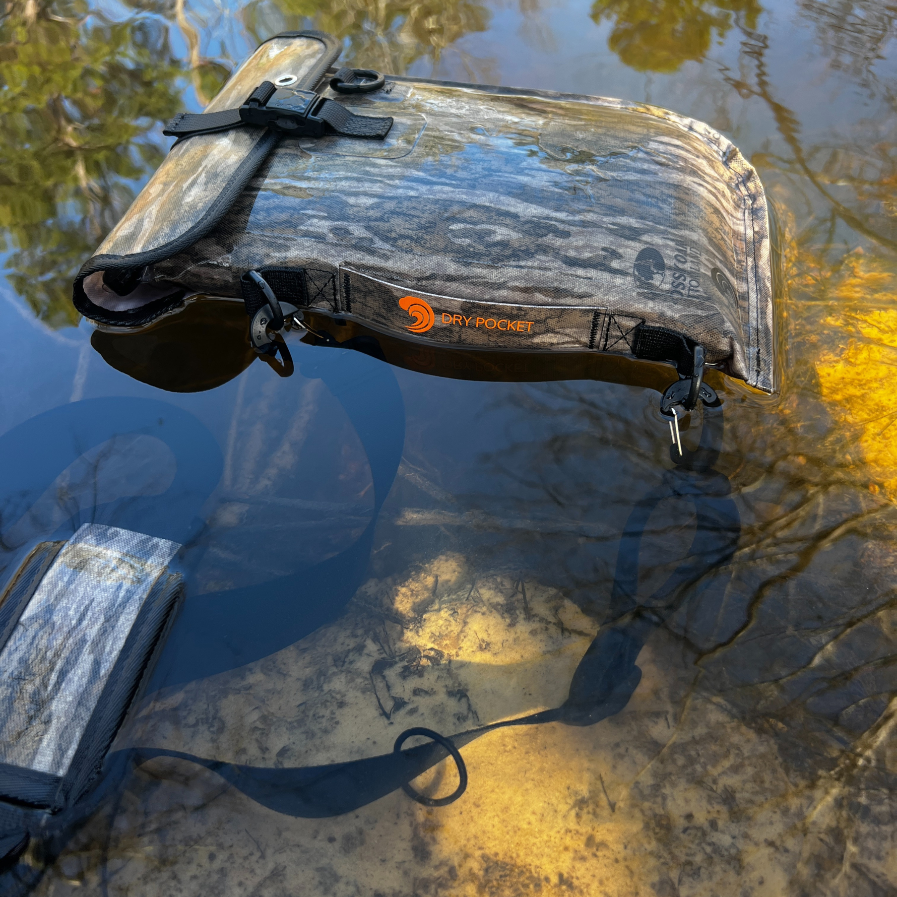 Waterproof Floating Pistol Bag | Bottomland