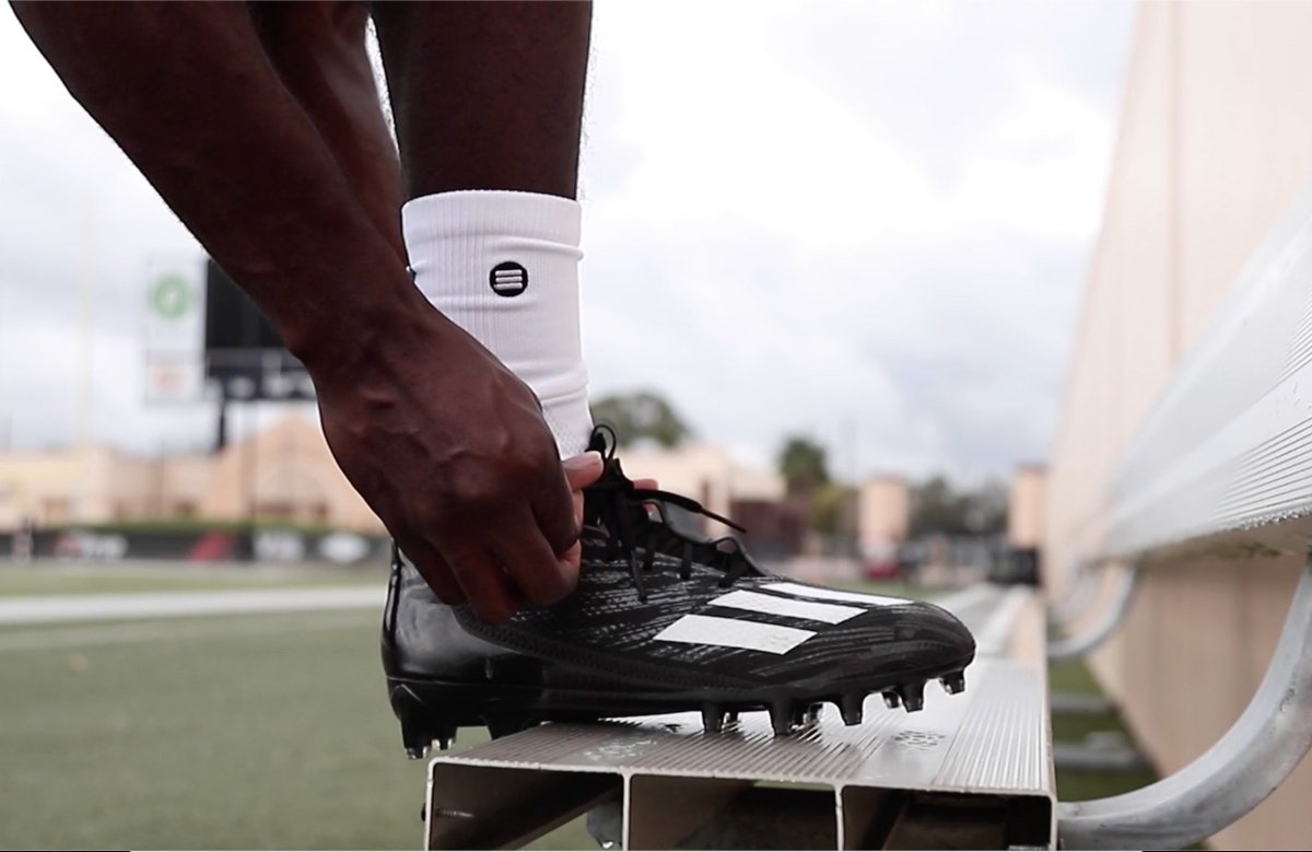 Cloud Tech Performance Socks | White