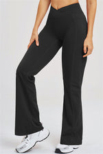 The Sizzle Sports Bra Flared Leggings | 2-Piece Set