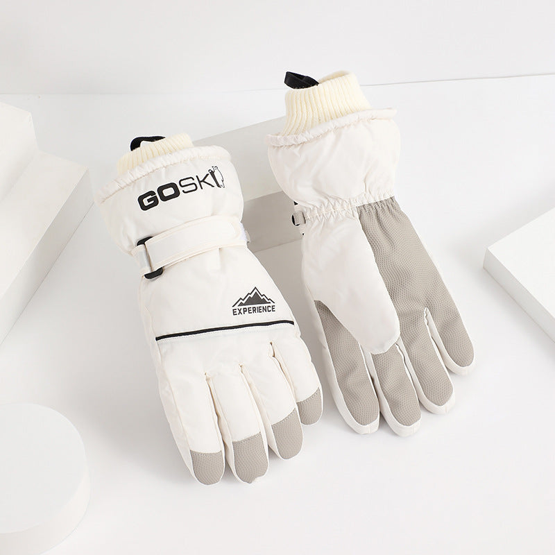Winter Gloves | Skiing + Snowboarding + Recreation