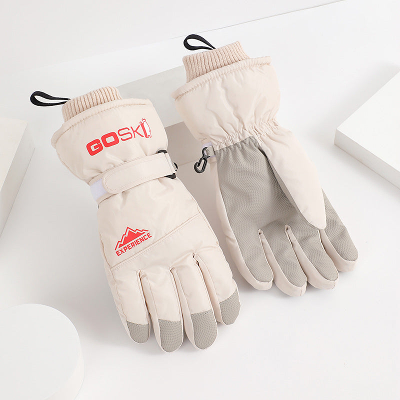 Winter Gloves | Skiing + Snowboarding + Recreation