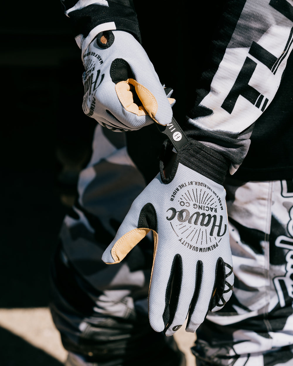 Havoc Gray and Black Off-Road Gloves