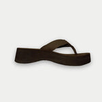 LA Gear Women’s Malibu Flip-Flop | Brown Wedge