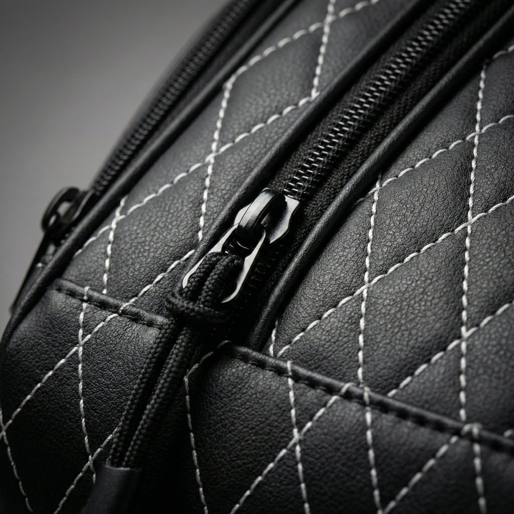 Premium Golf Shoe Bag | Vented Leather Shoe Storage