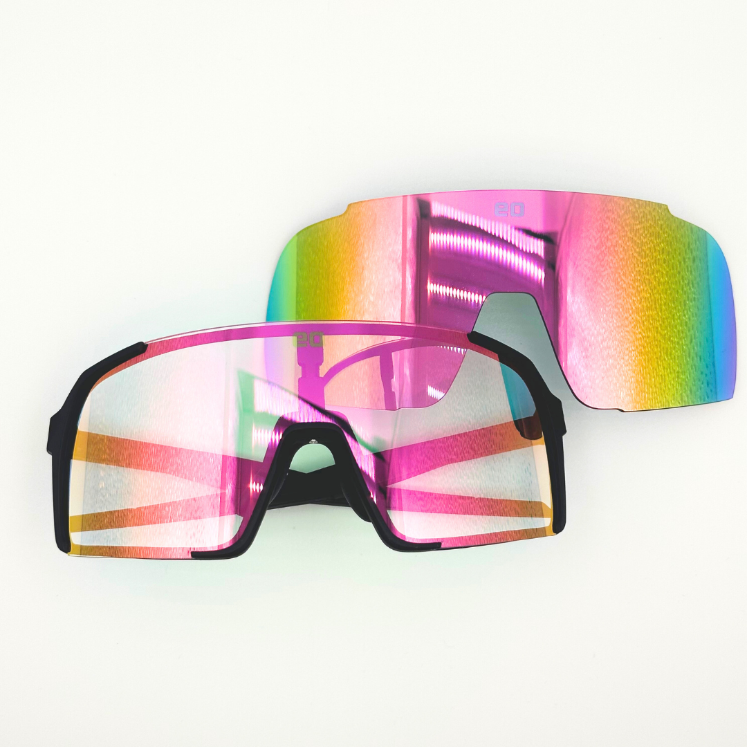 Uno Mas Photochromic+ Sunglasses